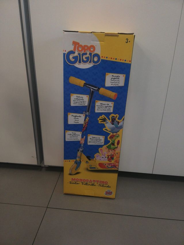Topo Gigio Monopattino