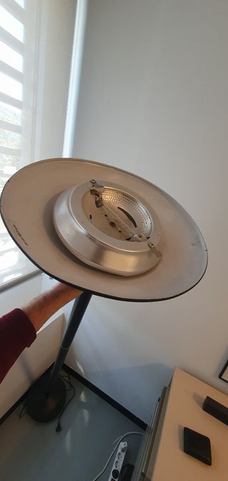 Lámpara de pie para salón u oficina