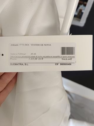 Lote de 48 de vestidos de novias