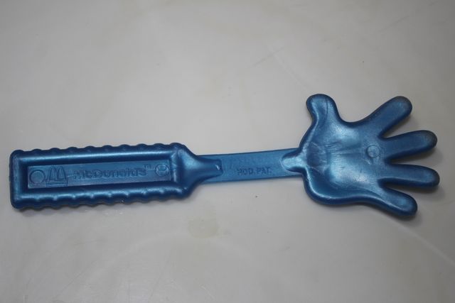 POWER RAPPER BEVE COCA-COLA MCDONALDS