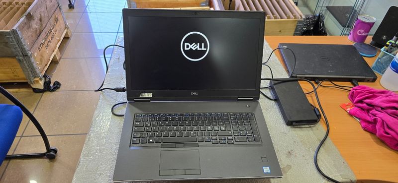 DELL I9 64 RAM 1 TB NVIDIA RTX 3000