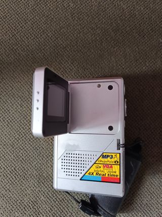 Cámara Aiptek Pocket DV 3300