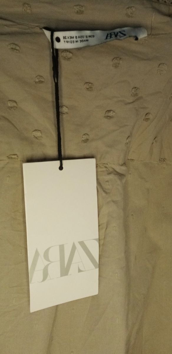 Blusa plumeti Zara. Nueva