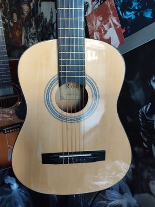 (Nueva) Guitarra Clasica Rocio (C7N) Niño (1/2)