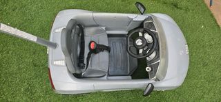 Coche niño audi R8 Spyder rollplay correpasillos