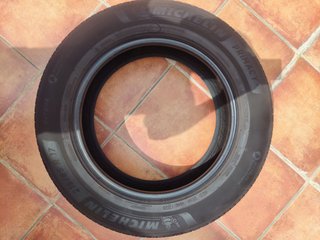 2 neumáticos Michelin Primacy 4 215/65R17