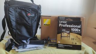 Cámara Nikon D800 con 28/105