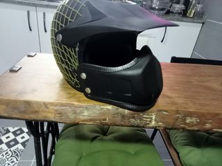 Visera y morrera para cascos custo , bandit , etc