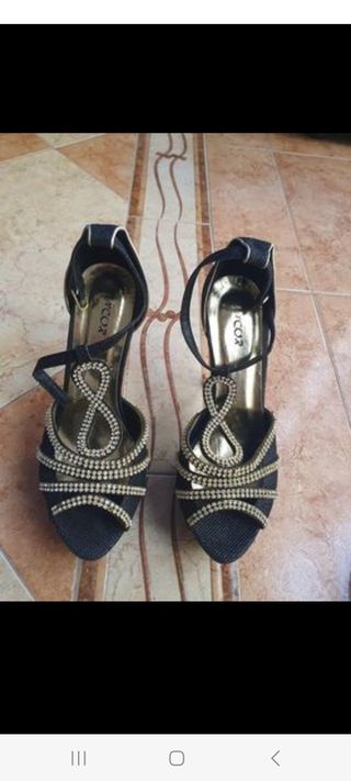 Zapatos de fiesta