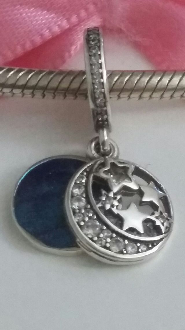 Charm en plata de ley S 925.