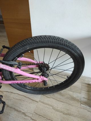 Bici niña Monty 105. 20 pulgadas