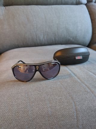 Gafas de sol Carrera y Oakley