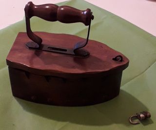 Salvadanaio in legno