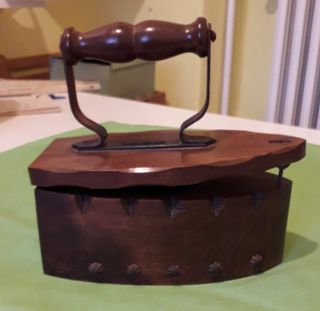 Salvadanaio in legno