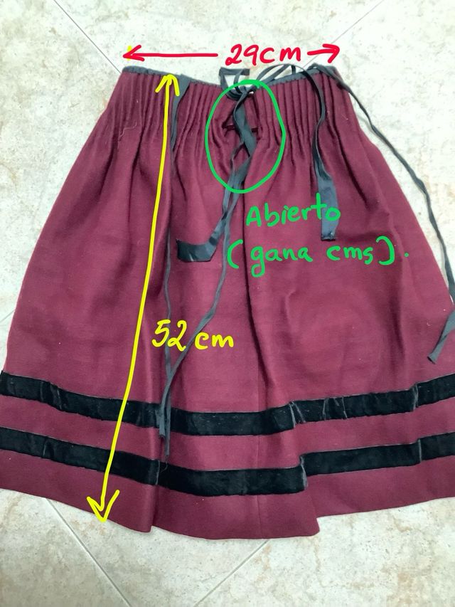 Traje Montehermoseña