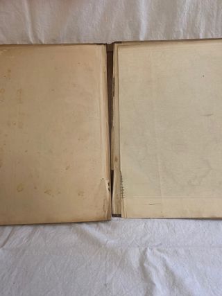 Libro Atlas de Geografia Universal antiguo