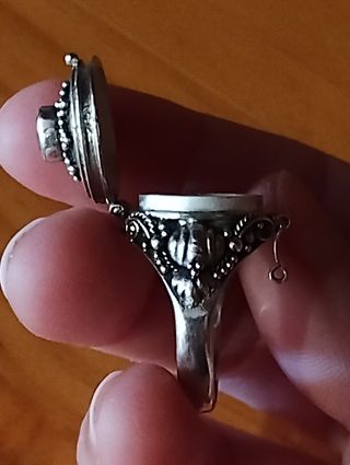 Antiguo anillo pastillero plata 925