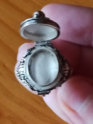 Antiguo anillo pastillero plata 925