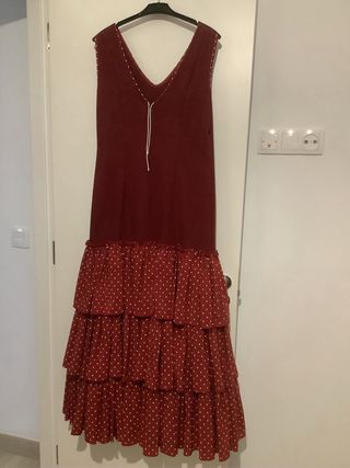 Traje de flamenca Burdeos 