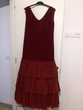 Traje de flamenca Burdeos 