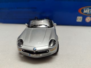 BMW Z8 burago street fire 