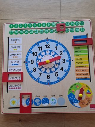 Reloj calendario de madera. Goula