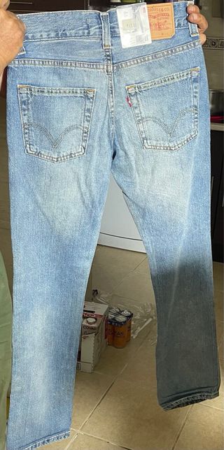 Pantalon Levis talla 32