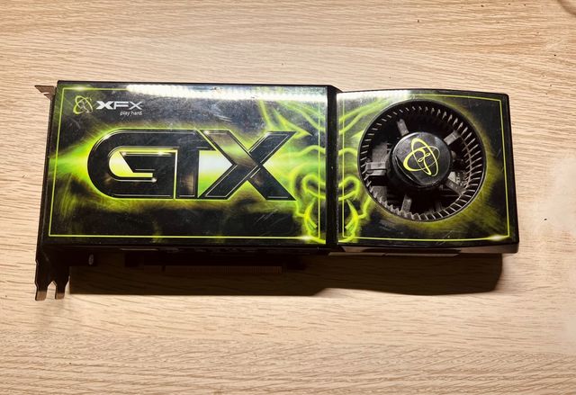 XFX GTX260 896Mb
