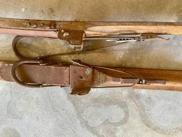 SKIS VINTAGE DE MADERA.