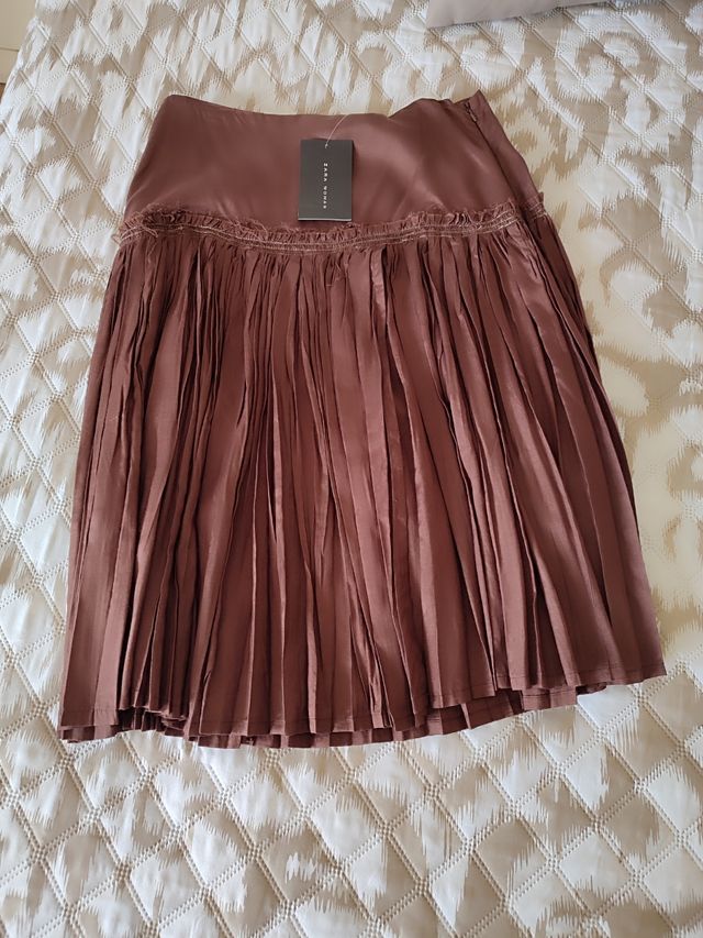 Falda Zara, M, nueva con etiqueta