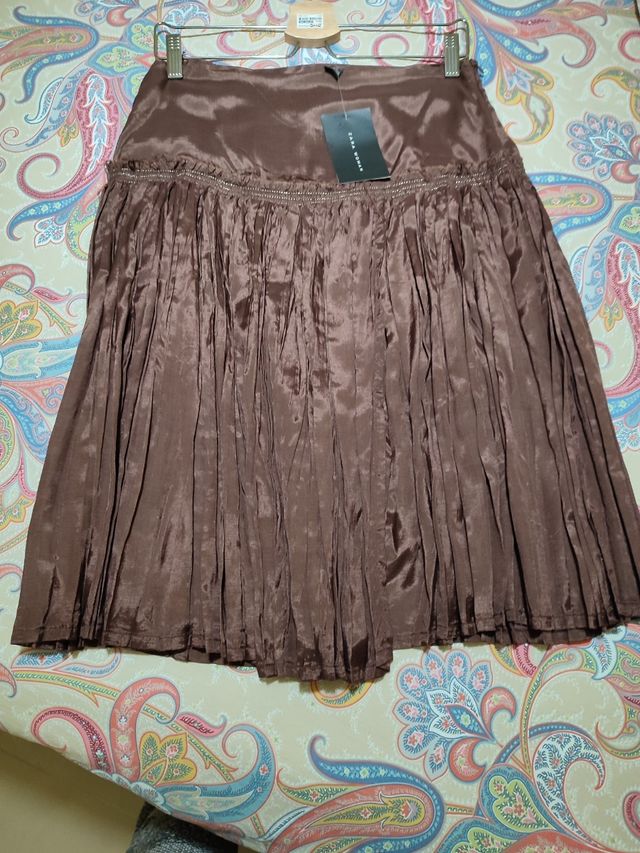 Falda Zara, M, nueva con etiqueta
