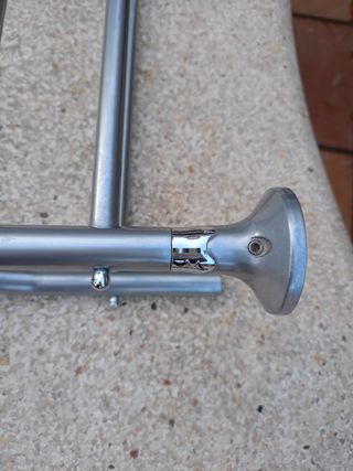 Appendiabiti da parete come nuovo