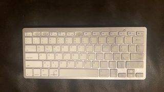 Tastiera Bluetooth bianca