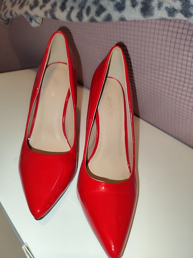 Tacones charol rojo