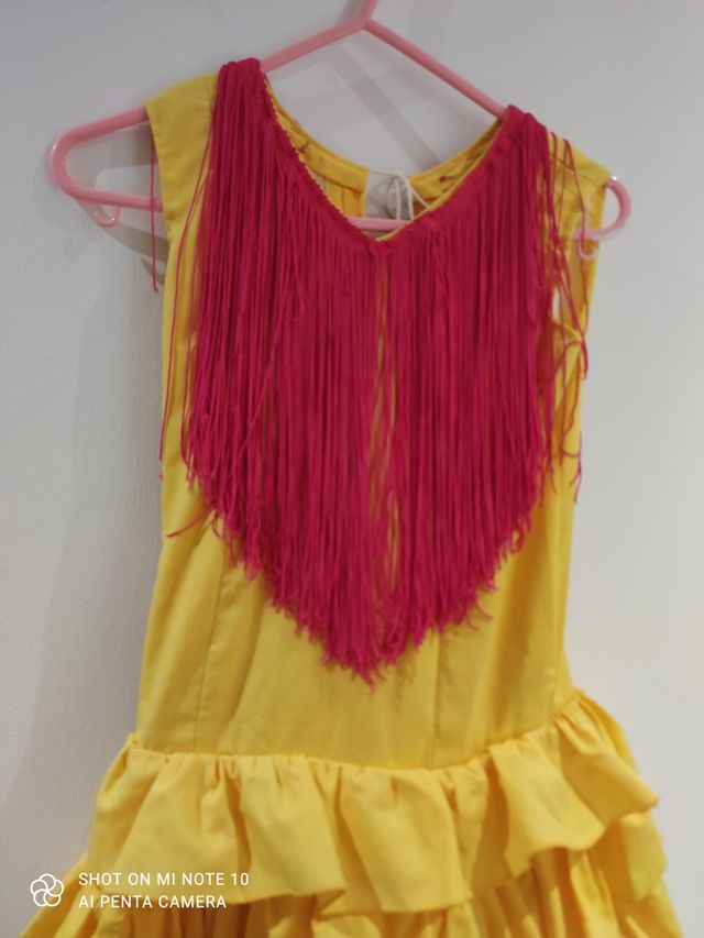 Traje de flamenca talla 6
