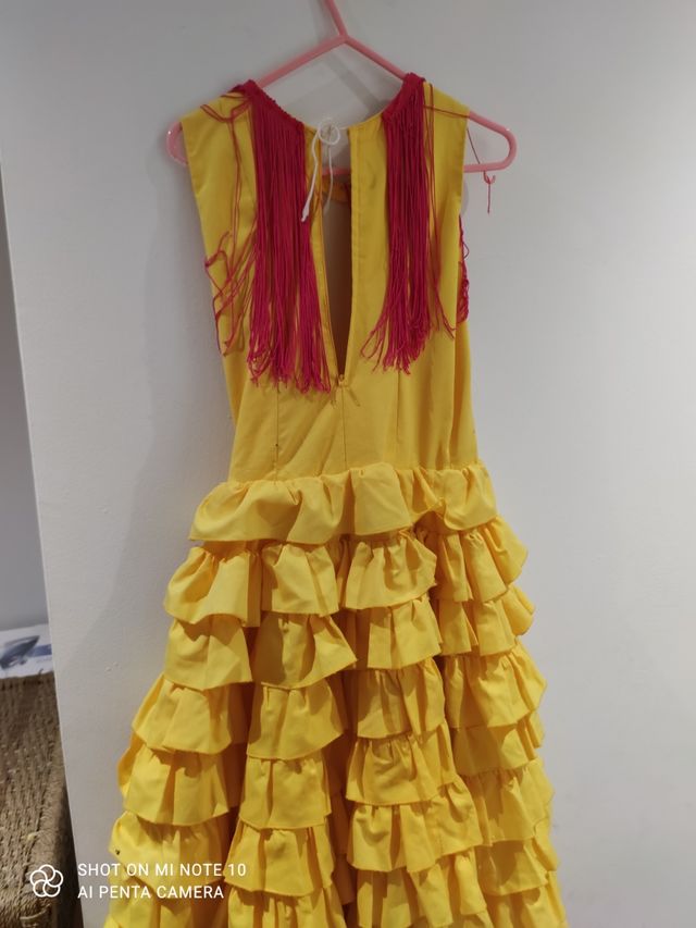 Traje de flamenca talla 6