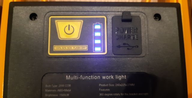 Faro portatile a led da 20w