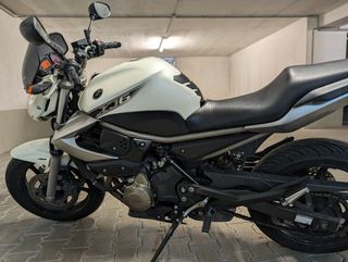 Yamaha XJ6N ABS