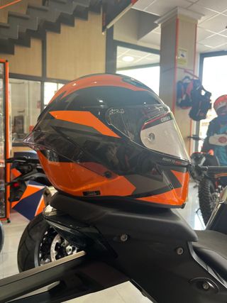 CASCO KTM AGV CORSA