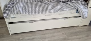 Cama Nido IKEA HEMNES + Cabecero-Mesilla + Colchón