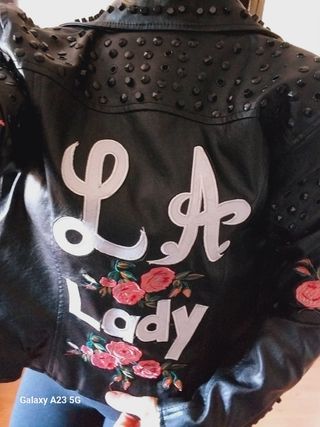 Chaqueta motera