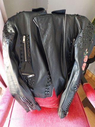 Chaqueta motera
