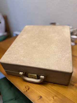 Antigua Máquina de escribir Olivetti