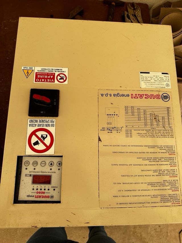 Rigeneratore di corrente