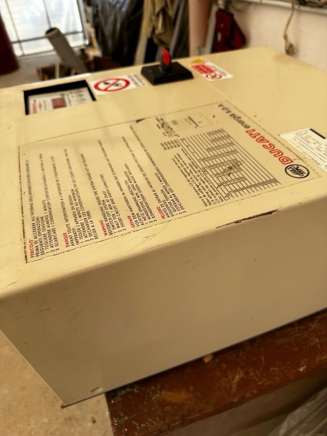 Rigeneratore di corrente