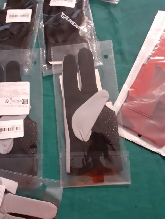 Guantes de billar
