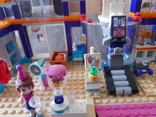 Lego friends