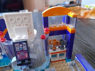 Lego friends