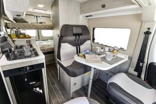 Alquiler Furgoneta Camper