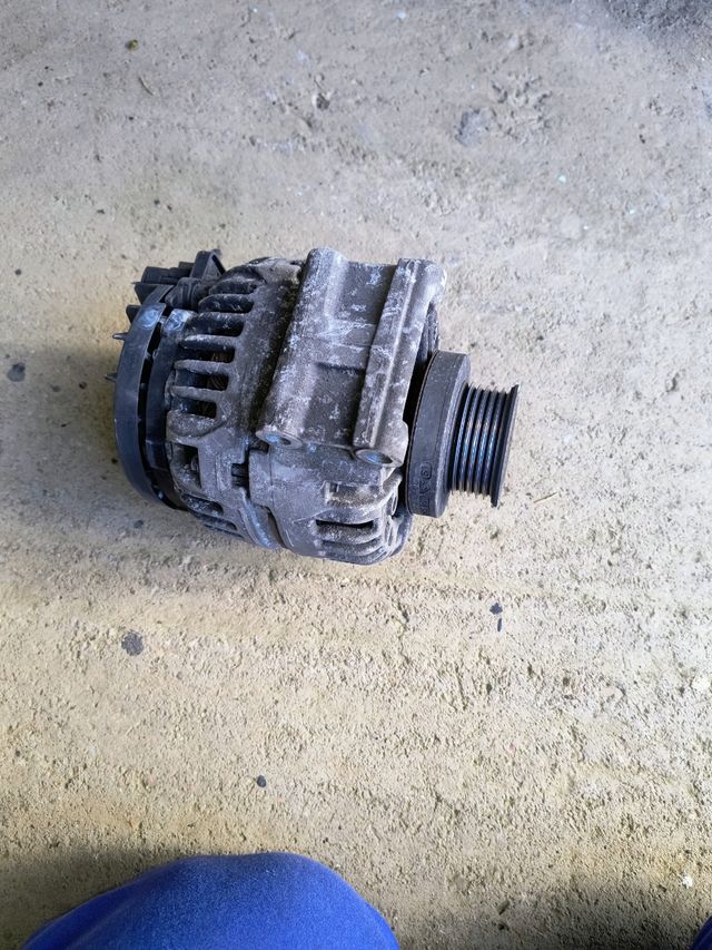 Alternador Renault Clio